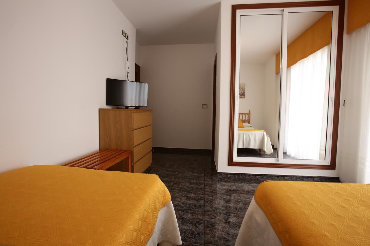 Hostal San Roque Portonovo Bagian luar foto