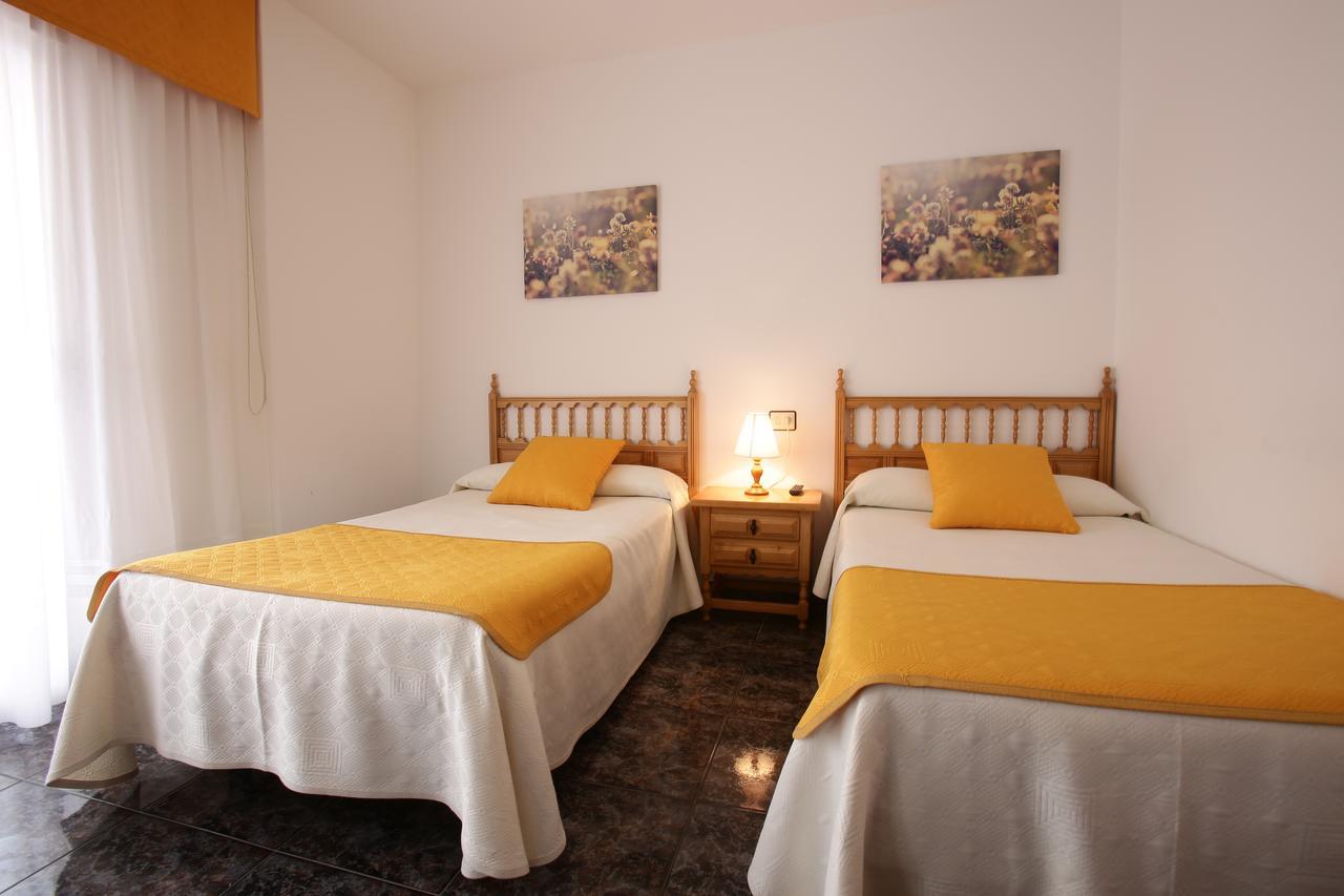 Hostal San Roque Portonovo Bagian luar foto