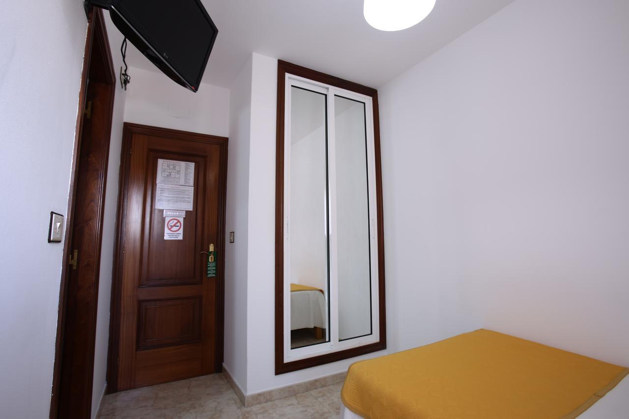 Hostal San Roque Portonovo Bagian luar foto