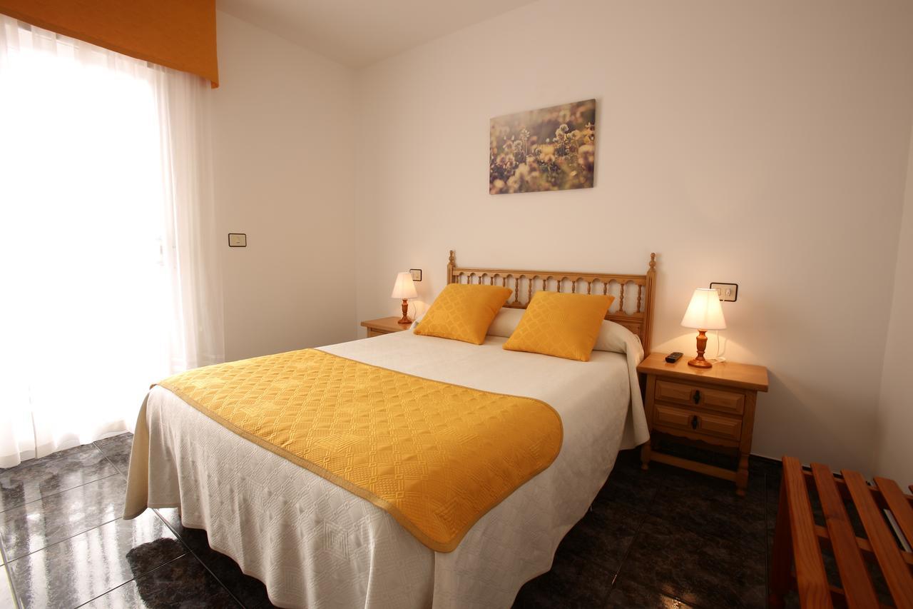 Hostal San Roque Portonovo Bagian luar foto