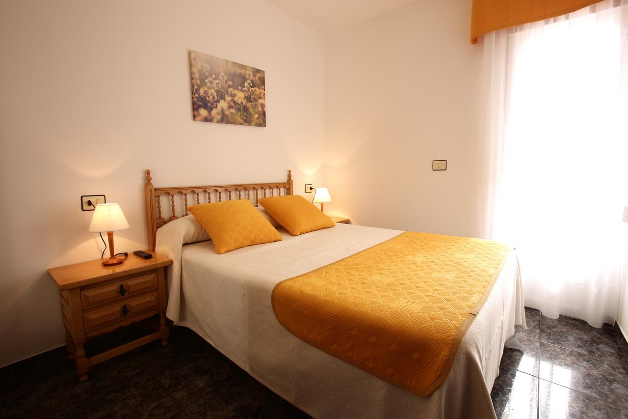 Hostal San Roque Portonovo Bagian luar foto