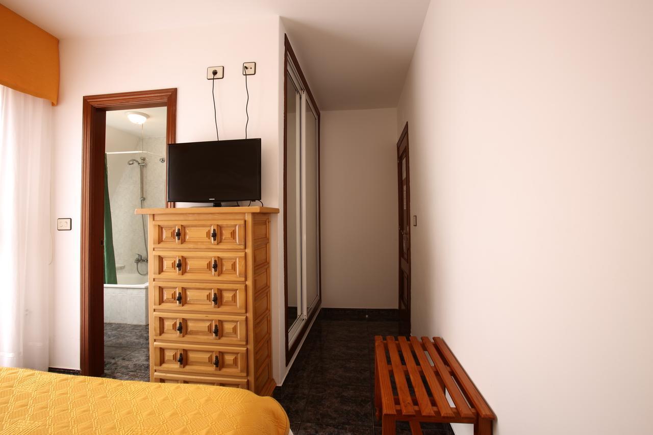 Hostal San Roque Portonovo Bagian luar foto