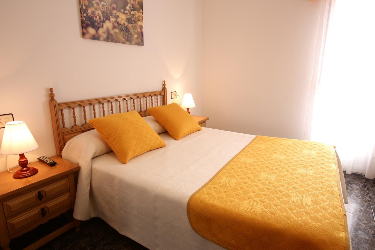 Hostal San Roque Portonovo Bagian luar foto
